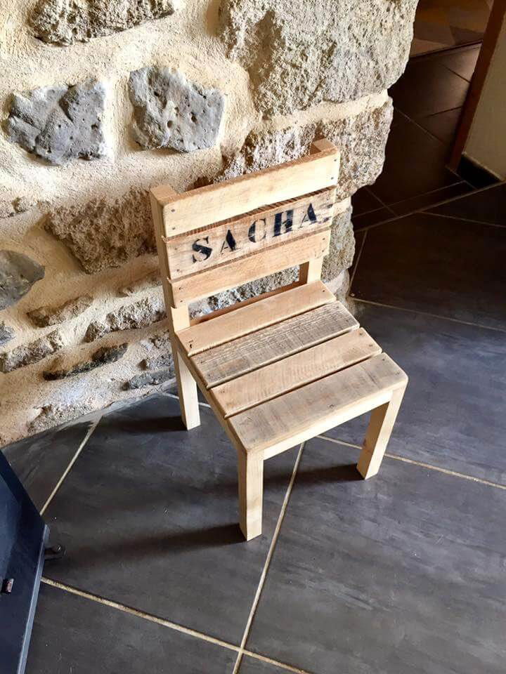 DIY Pallet Chair for Kid's - Pallets Pro